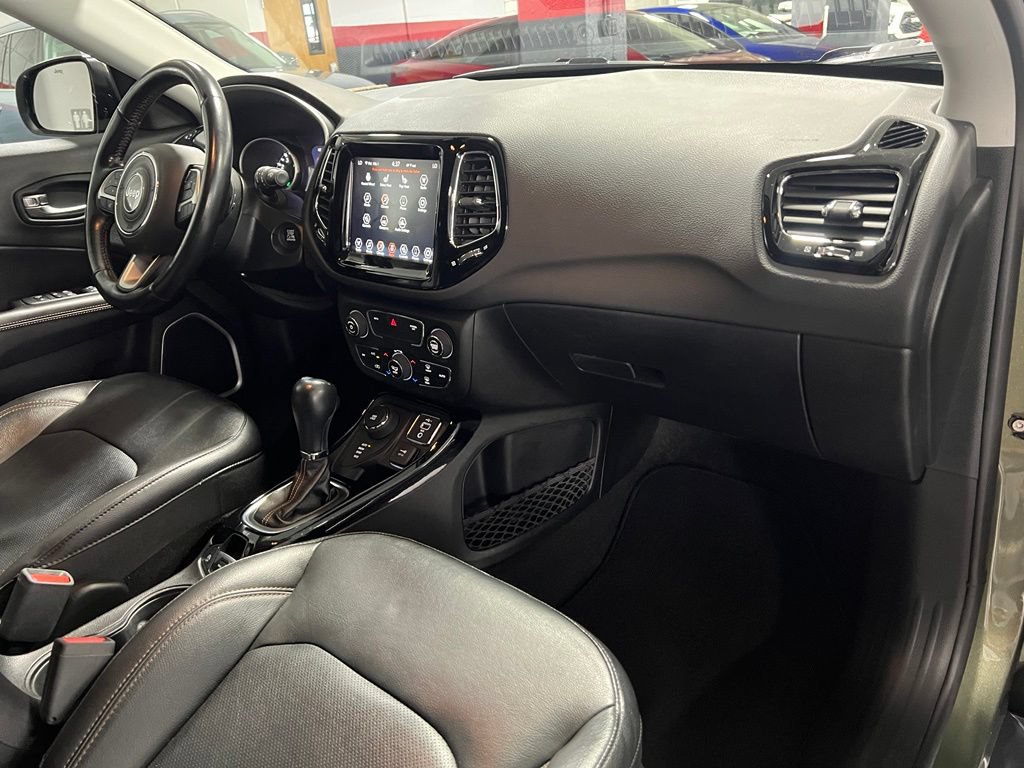 Used 2020 Jeep Compass Limited AWD/4WD image 26