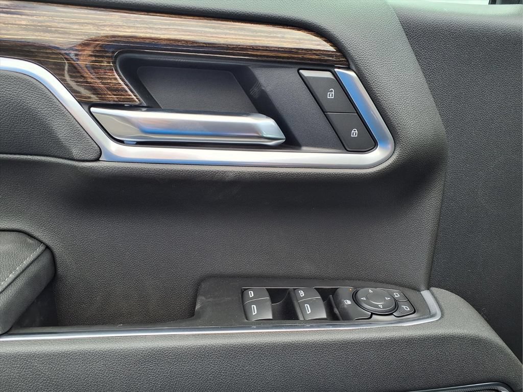 New 2026 GMC Sierra 1500 Elevation AWD/4WD image 9