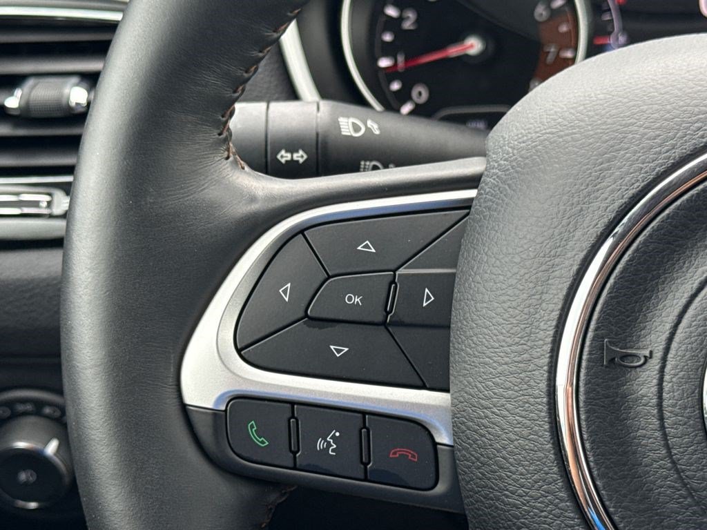 Used 2017 Jeep Compass Limited AWD/4WD image 24