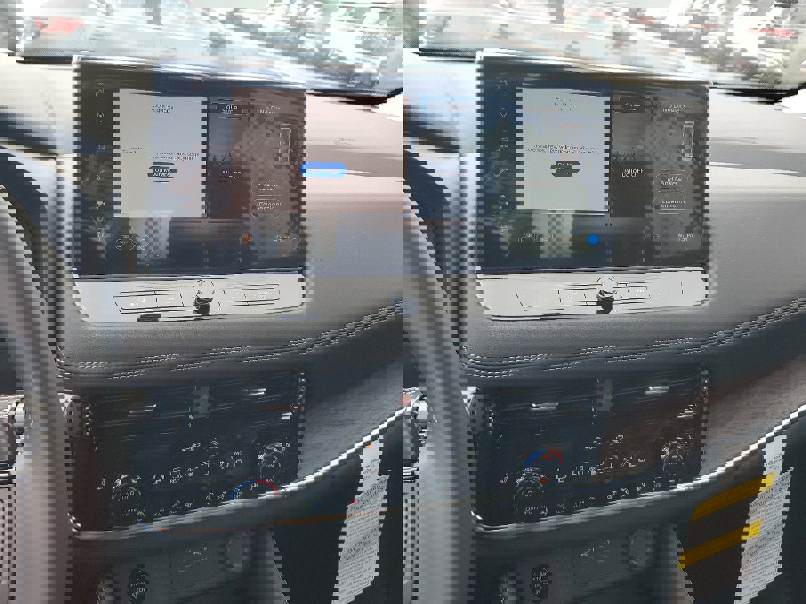 New 2025 Nissan Rogue Platinum w/ Platinum Premium Package image 16