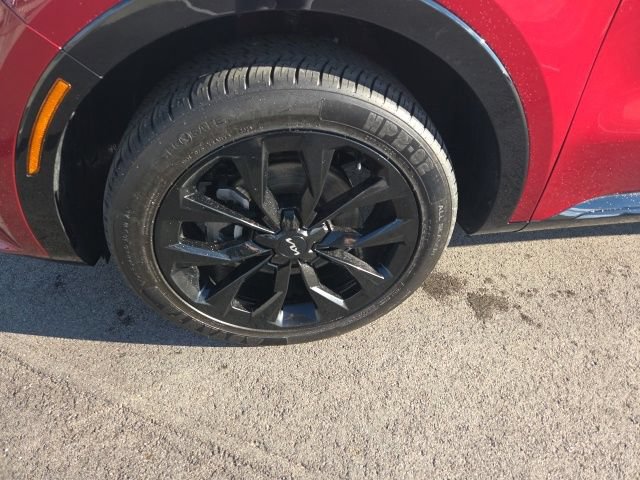 Certified 2023 Kia Sorento SX AWD/4WD image 12