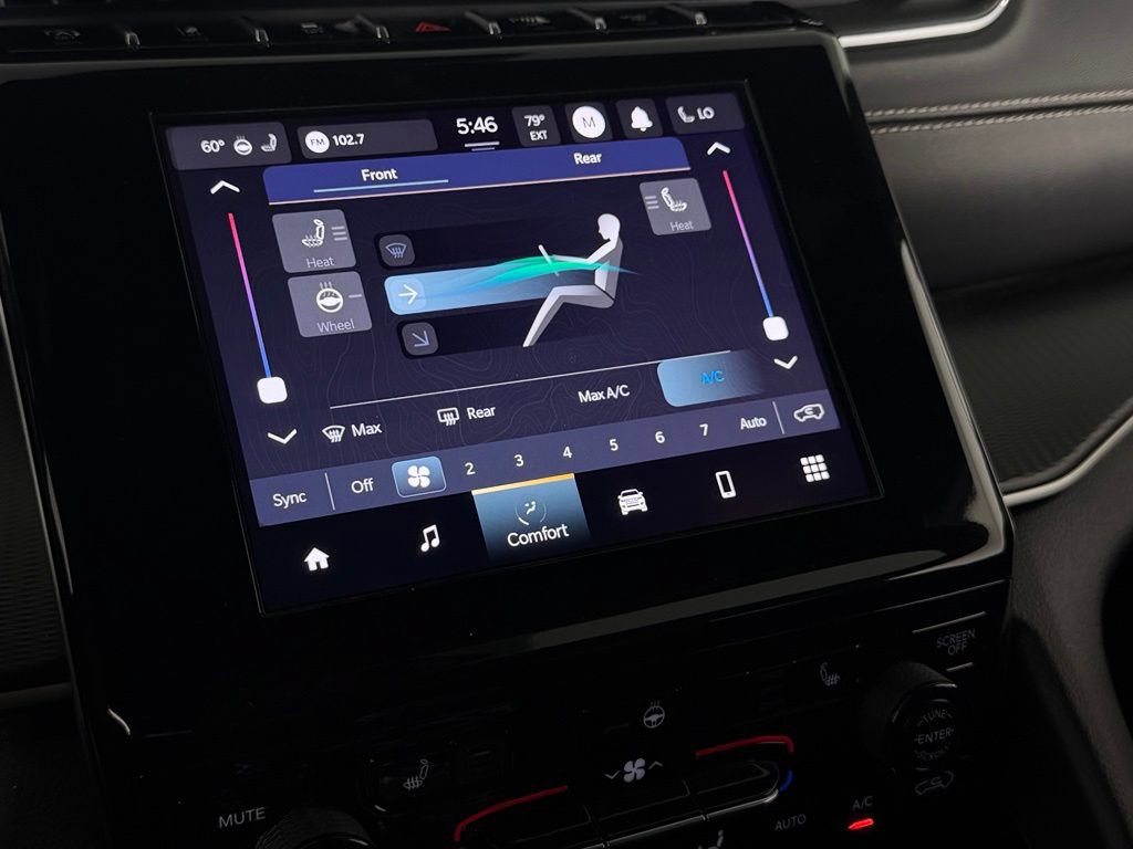 Used 2023 Jeep Grand Cherokee L Laredo AWD/4WD image 18