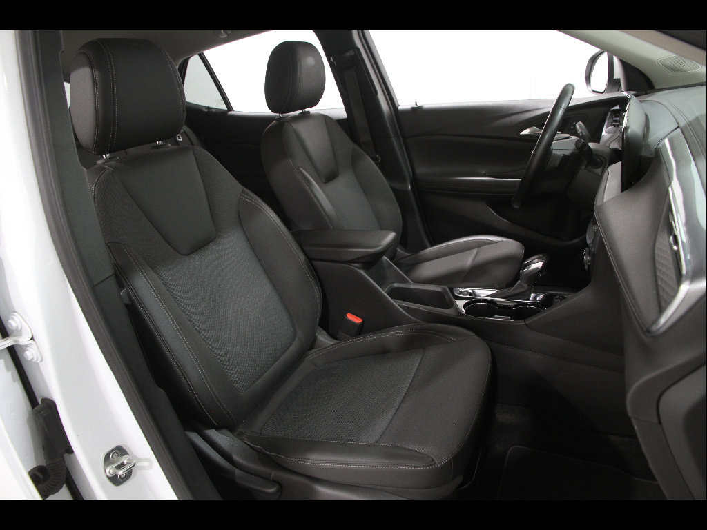 Certified 2024 Buick Encore GX Preferred FWD image 15