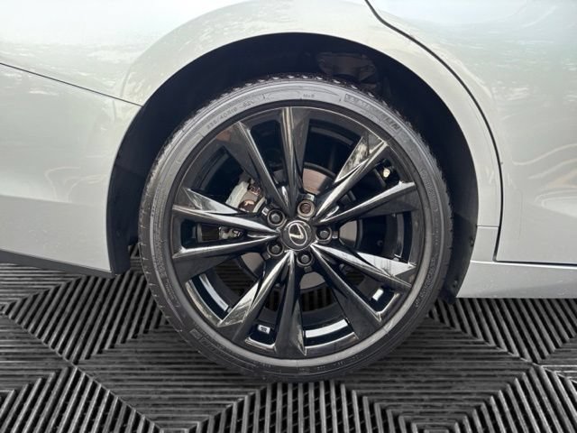 Used 2025 Lexus ES 350 F Sport w/ Accessory Package (Z2) FWD image 33
