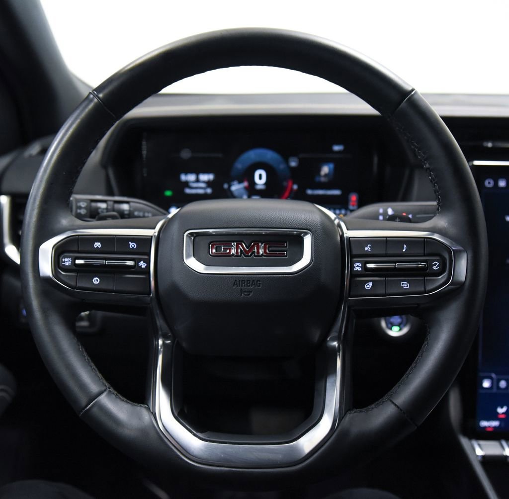 Used 2025 GMC Terrain Elevation AWD/4WD image 28
