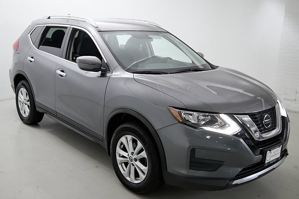 Used 2018 Nissan Rogue S w/ S Value Package AWD/4WD image 4