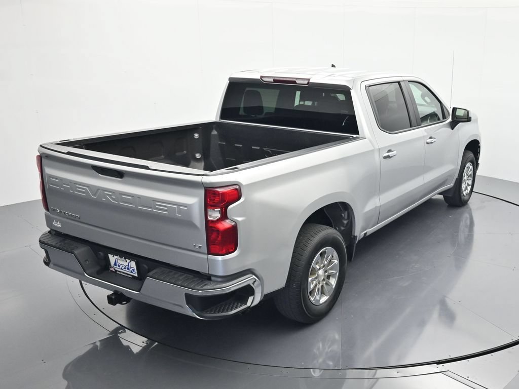 Used 2021 Chevrolet Silverado 1500 LT AWD/4WD image 32