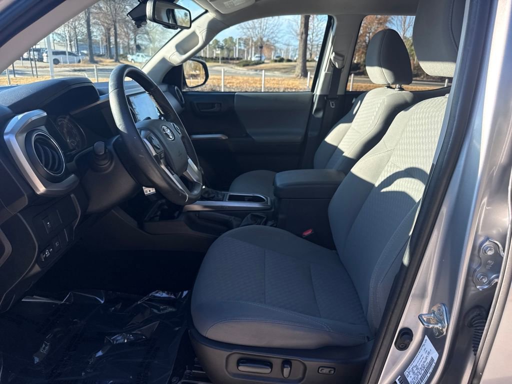 Used 2020 Toyota Tacoma SR5 image 13
