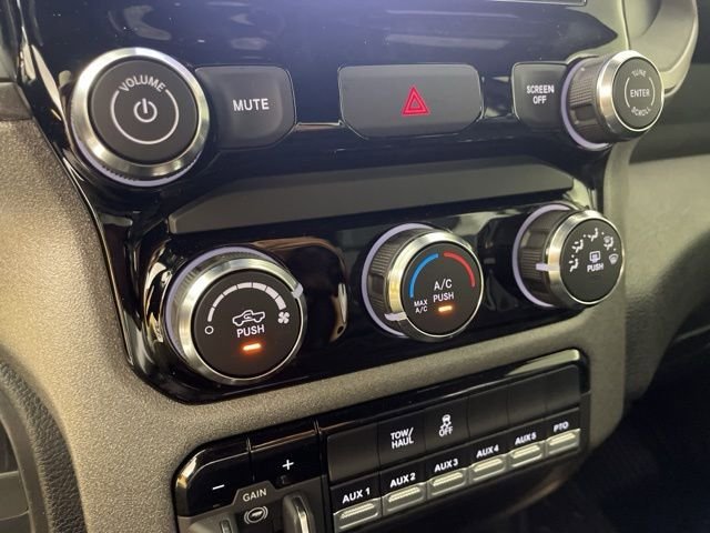 New 2025 RAM 5500 2WD Crew Cab image 33