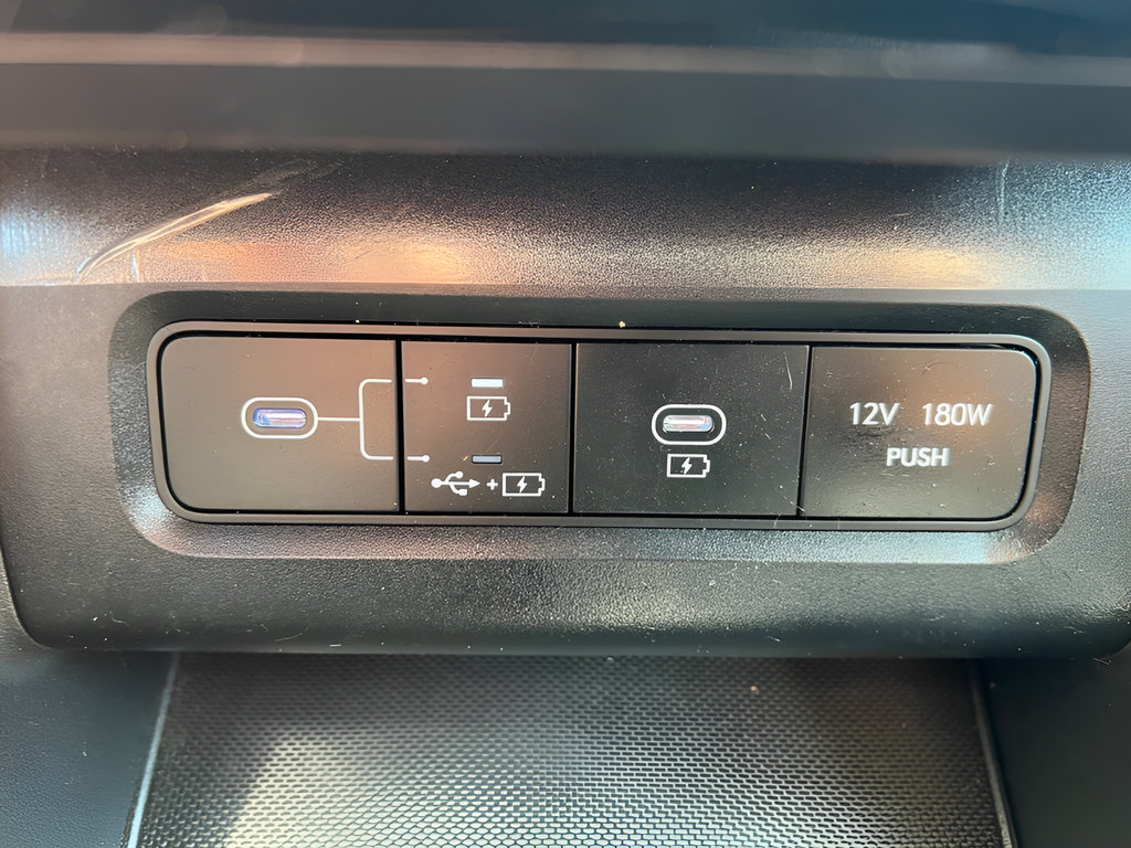 Used 2025 Hyundai Tucson Blue AWD/4WD image 33