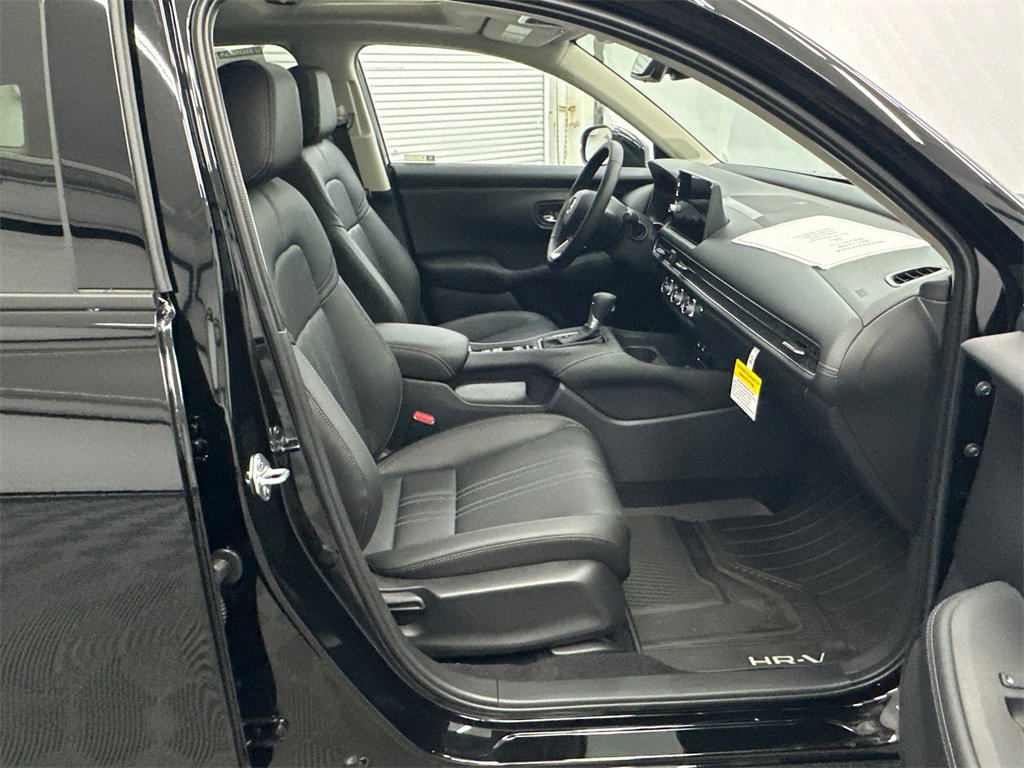 New 2026 Honda HR-V EX-L image 15