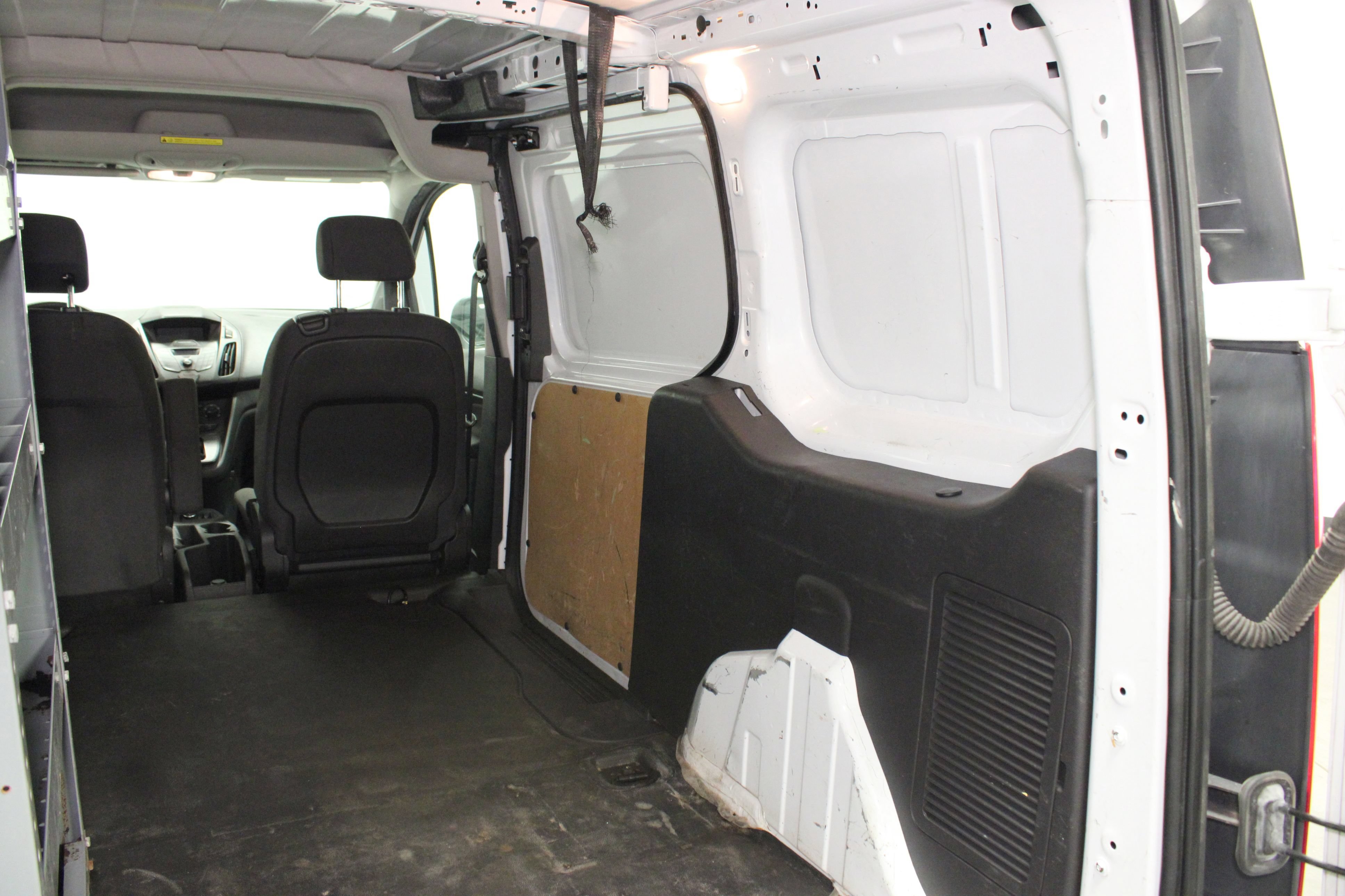 Used 2015 Ford Transit Connect XL FWD image 13