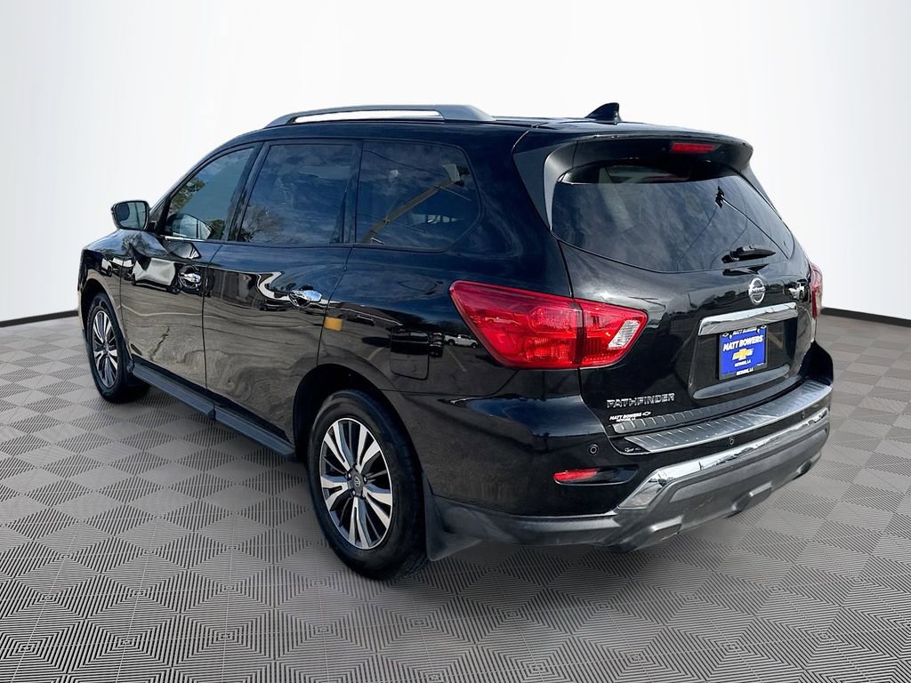 Used 2020 Nissan Pathfinder S image 7