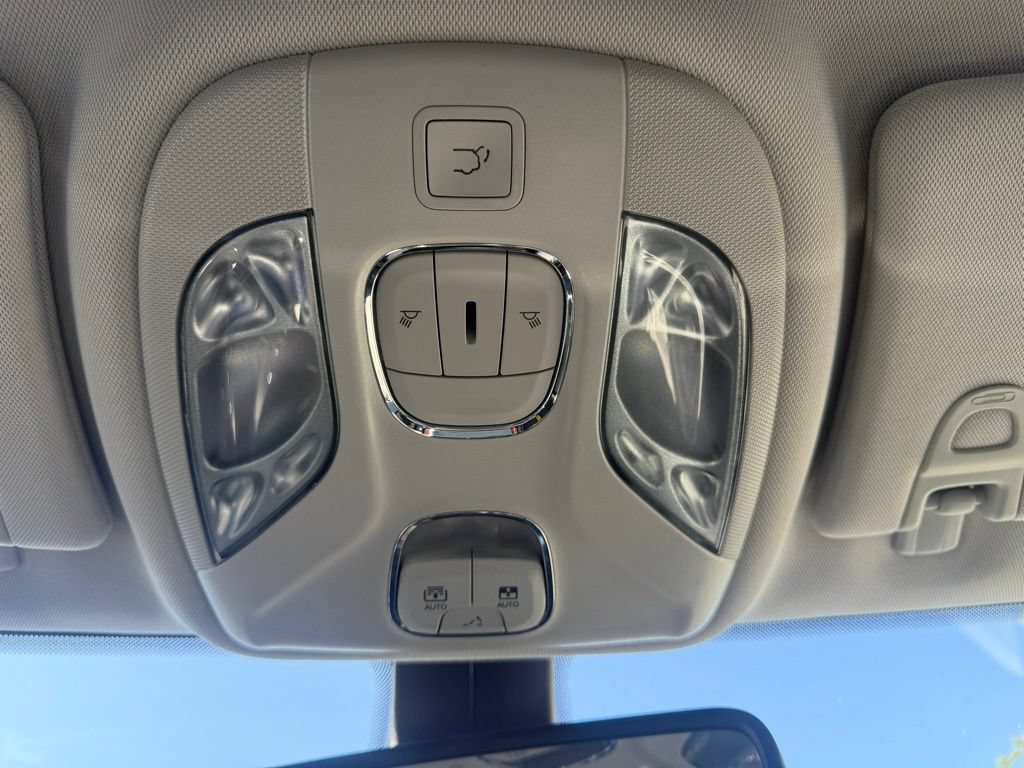 Certified 2018 Jeep Compass Limited w/ Navigation Group AWD/4WD image 27