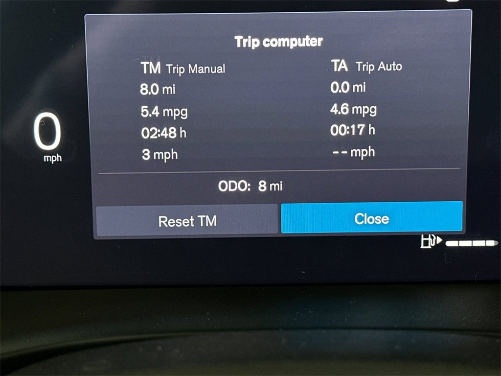 New 2026 Volvo XC40 B5 Ultra image 27