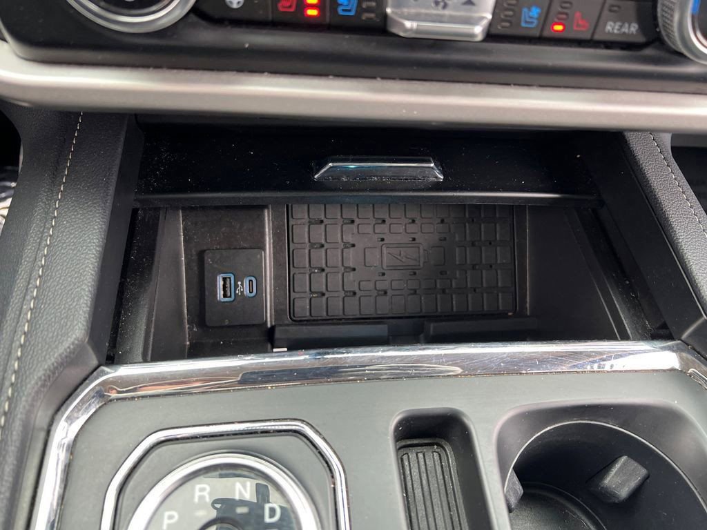 Used 2024 Ford Expedition XLT image 21