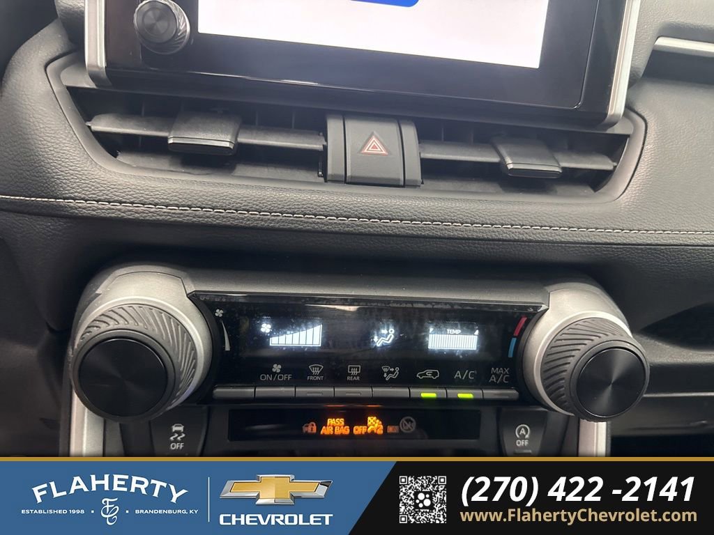 Used 2024 Toyota RAV4 LE image 25