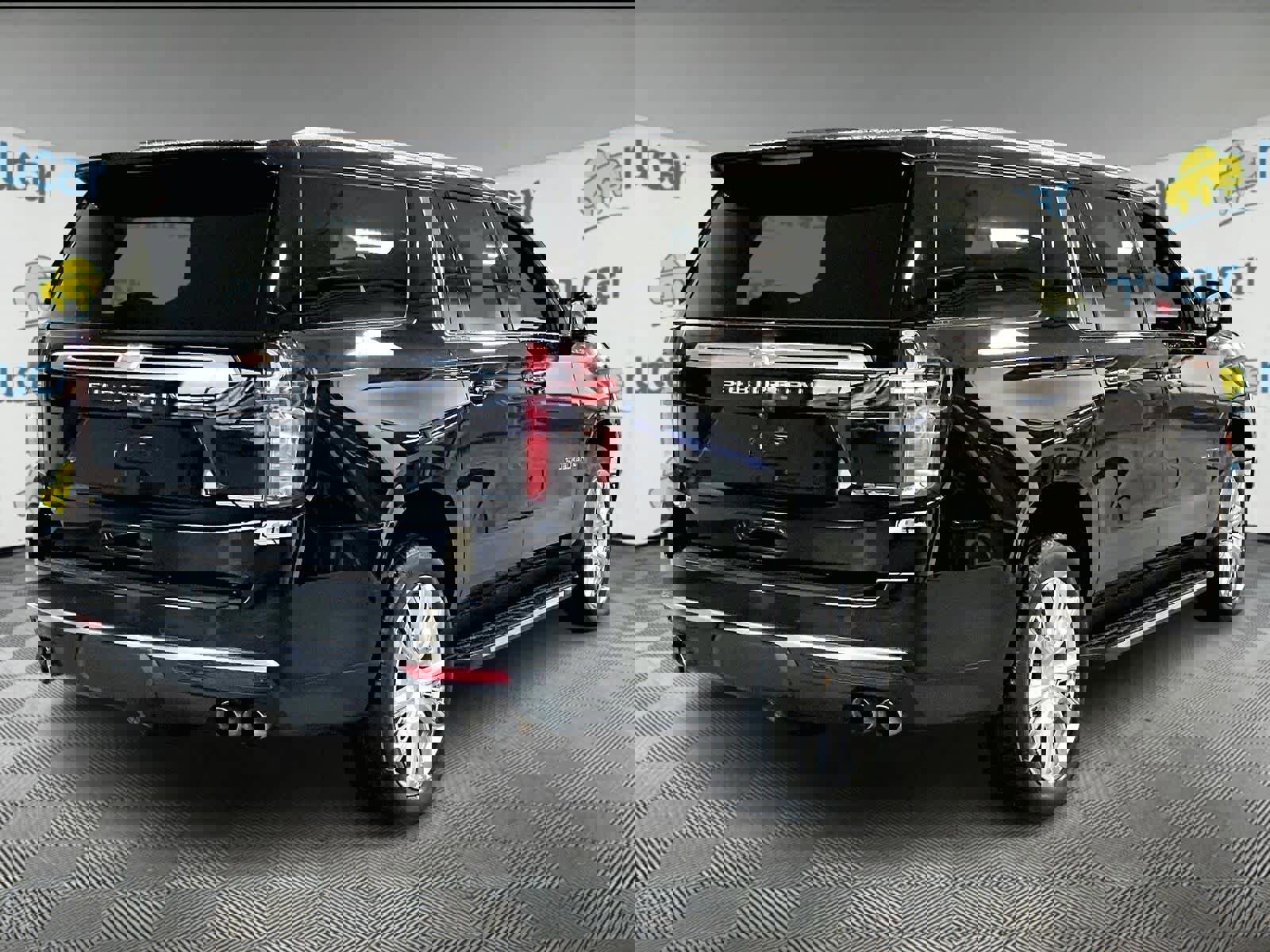 Certified 2023 Chevrolet Suburban High Country image 6