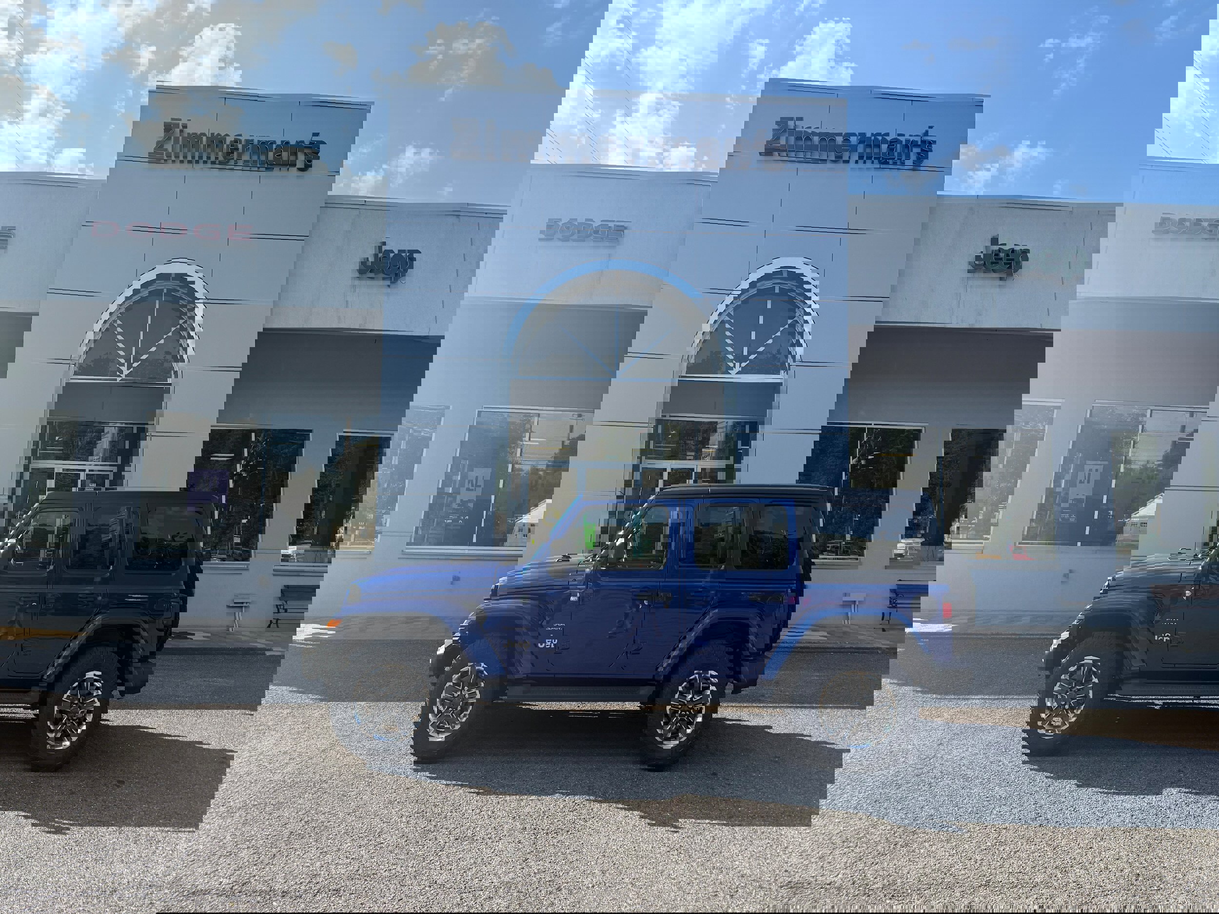 Certified 2020 Jeep Wrangler Unlimited Sahara image 1