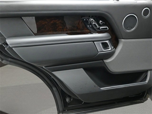 Used 2018 Land Rover Range Rover Long Wheelbase Autobiography image 13