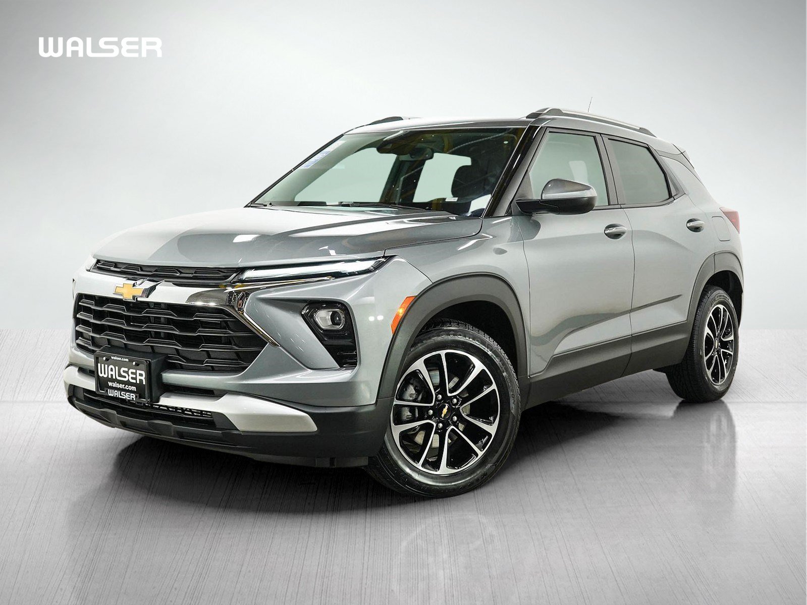 Used 2024 Chevrolet TrailBlazer LT w/ Convenience Package FWD image 1