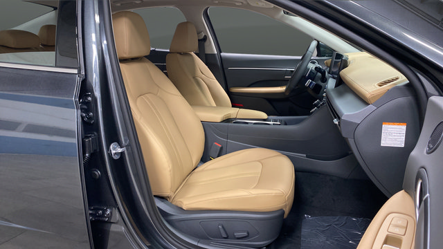 New 2026 Hyundai Sonata Limited FWD image 25