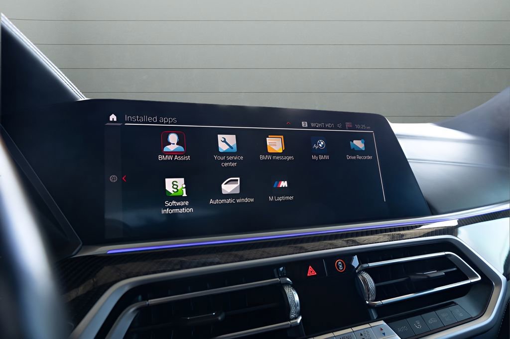 Used 2021 BMW X6 M w/ Competition Package image 24