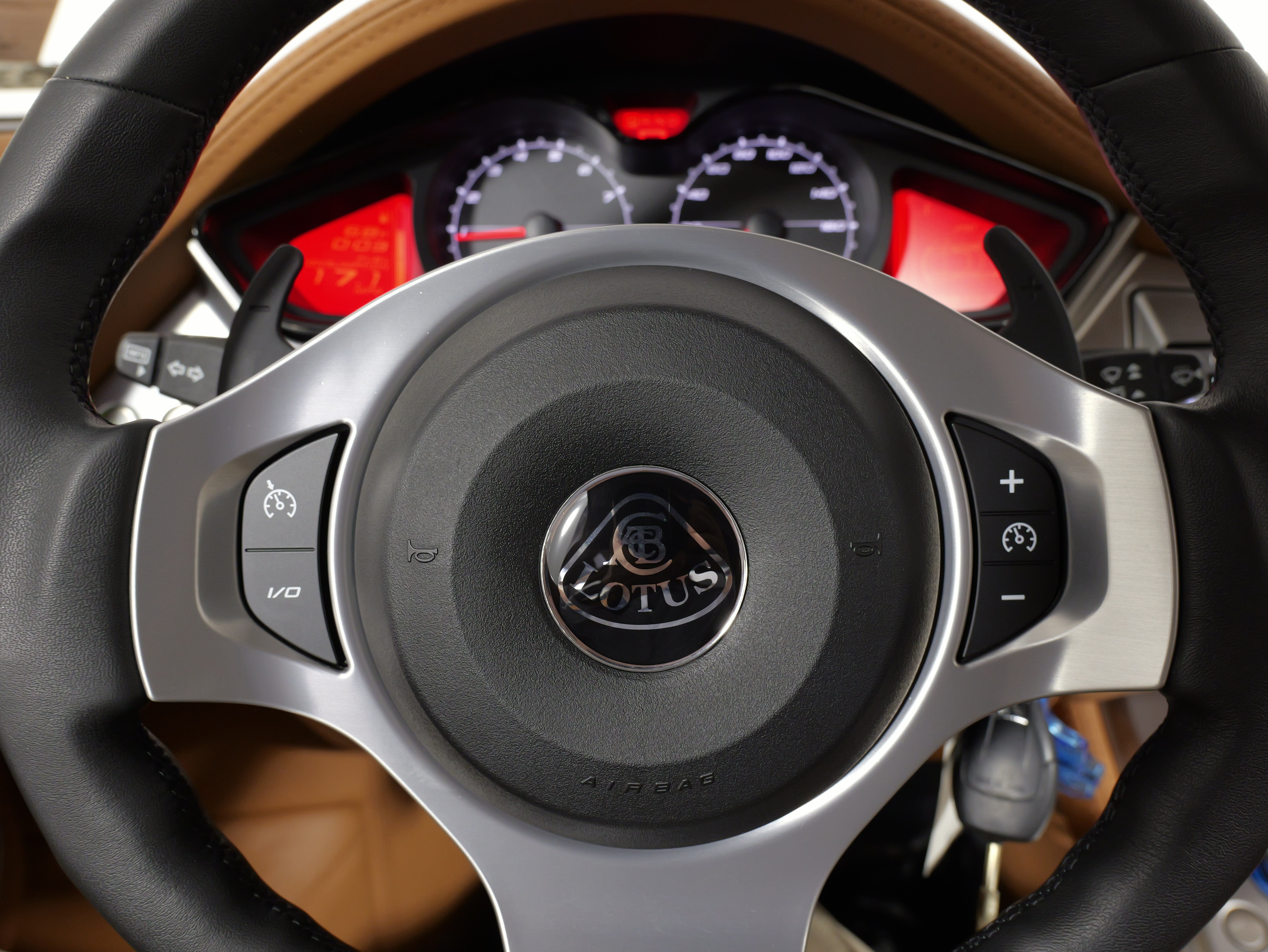 Used 2014 Lotus Evora 2+2 RWD image 37