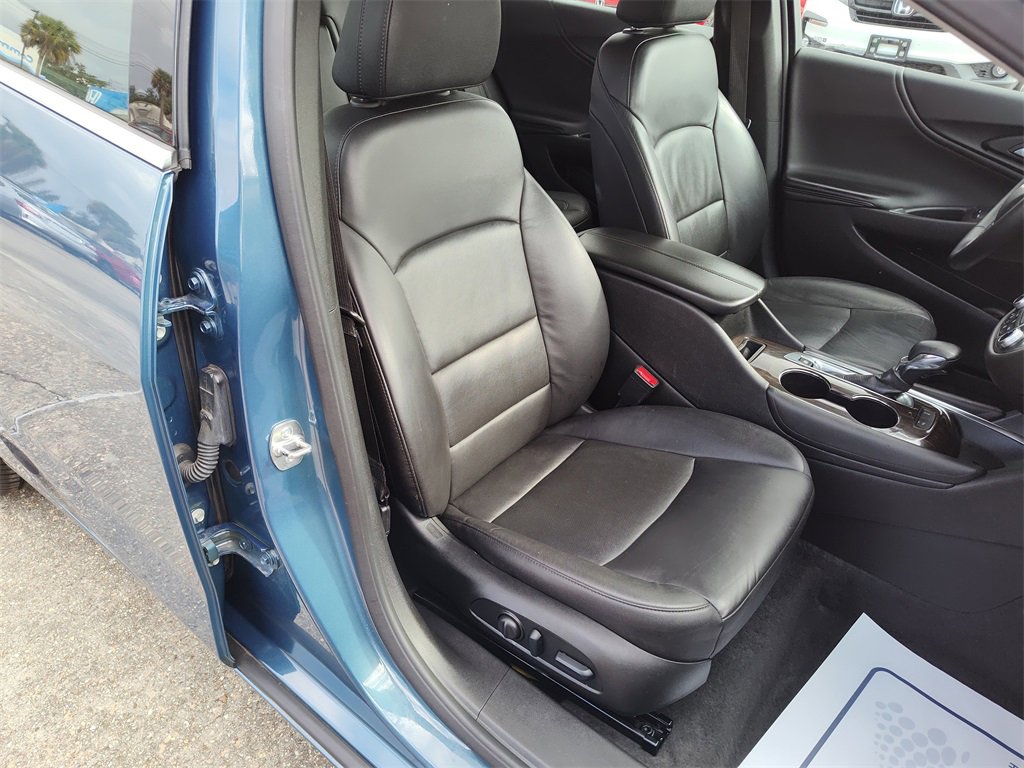 Used 2024 Chevrolet Malibu LT image 31