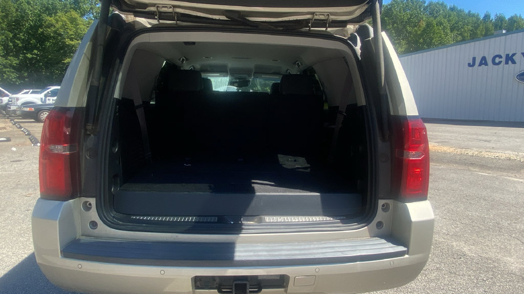 Used 2017 Chevrolet Tahoe LT RWD image 19
