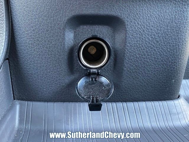 Used 2024 Toyota Sienna XSE image 32