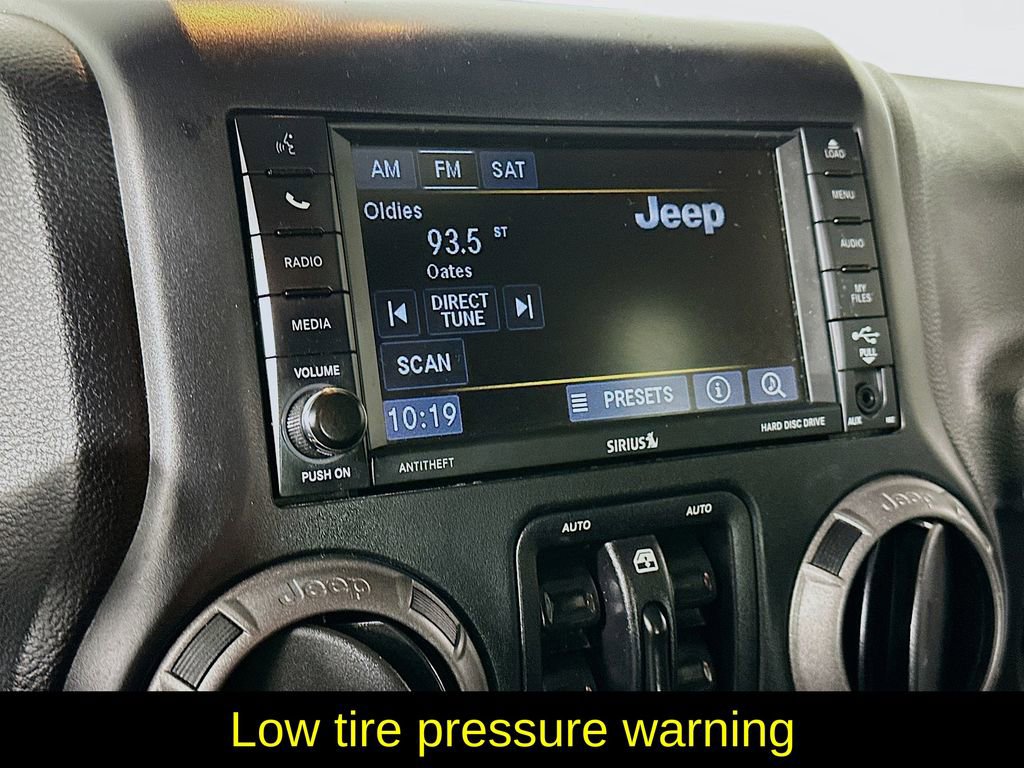 Used 2018 Jeep Wrangler Unlimited Sport image 18