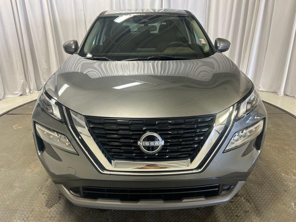 Used 2023 Nissan Rogue SV image 24