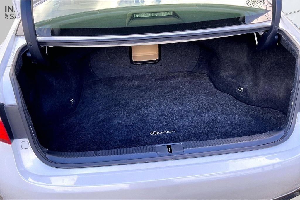 Used 2013 Lexus ES 350 w/ Premium Pkg FWD image 48