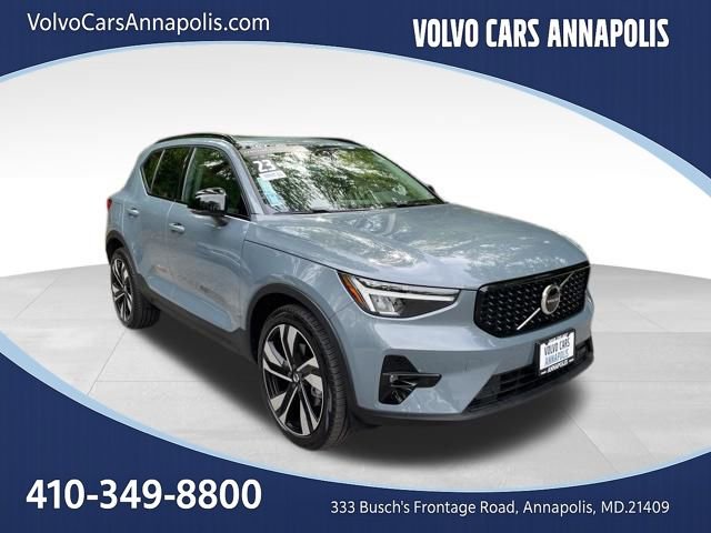 Certified 2023 Volvo XC40 B5 Plus w/ Climate Package