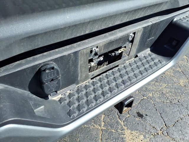 Used 2023 GMC Canyon Elevation w/ Convenience Package image 26