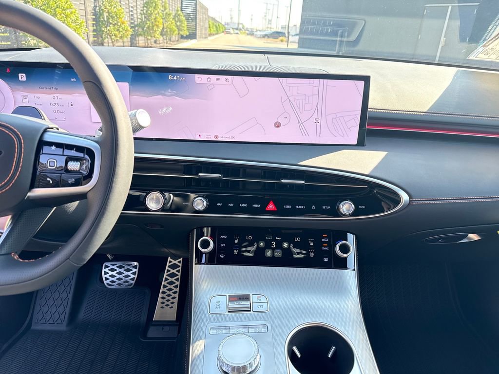 New 2026 Genesis GV70 2.5T Sport Prestige AWD/4WD image 17