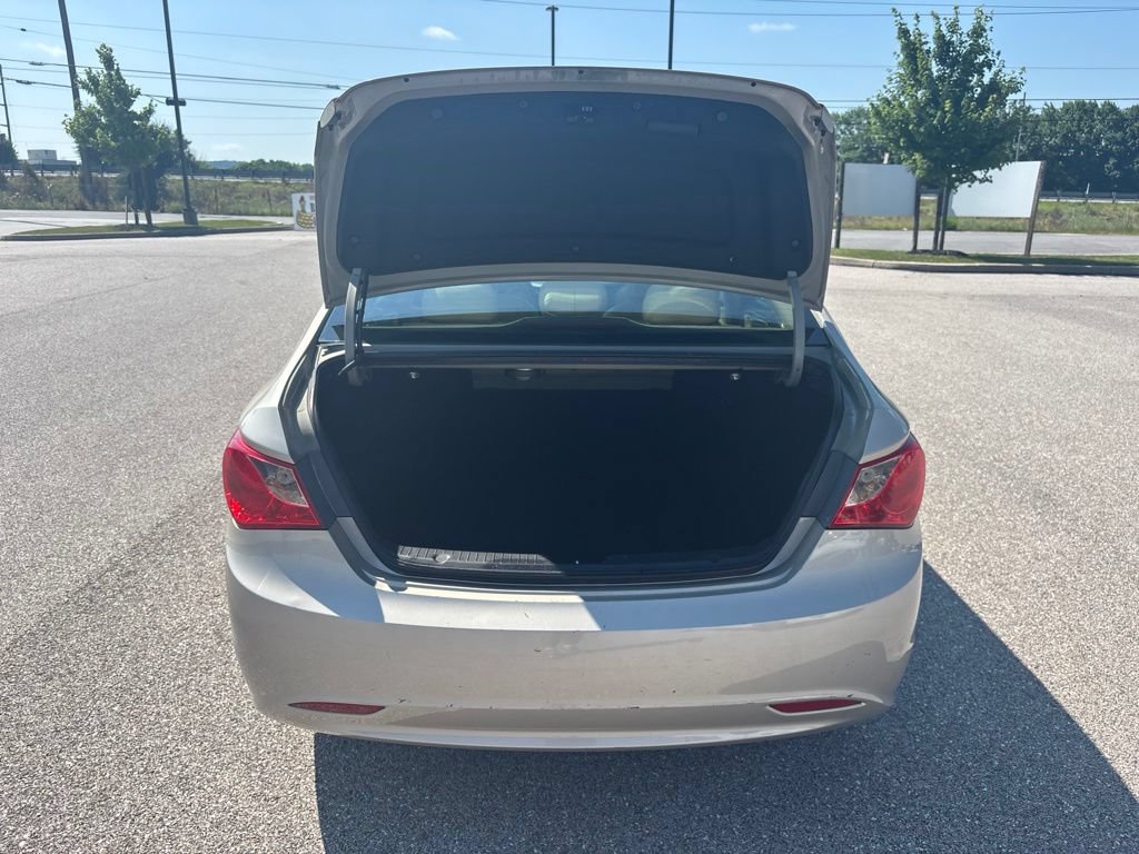 Used 2011 Hyundai Sonata Limited FWD image 6