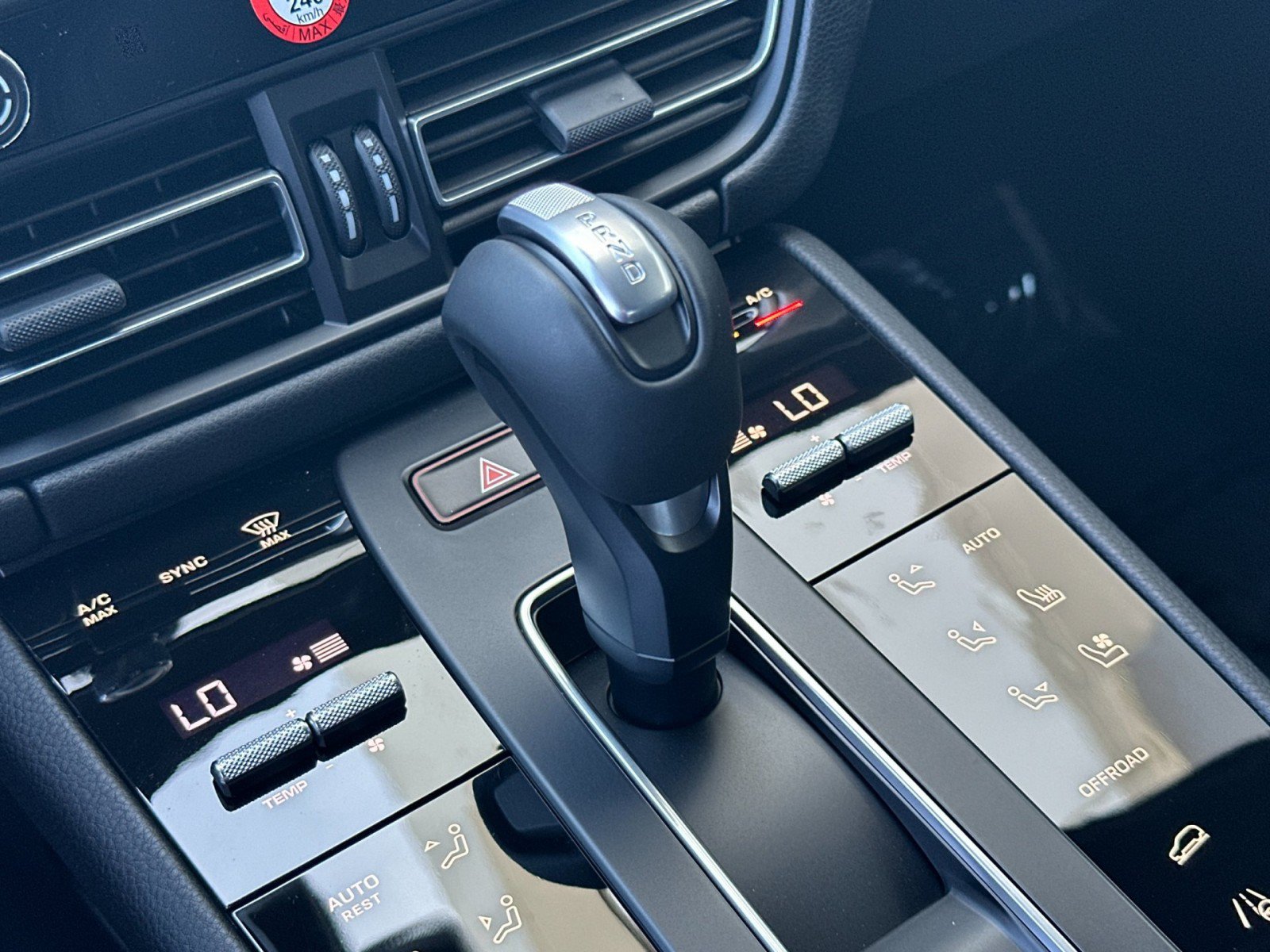 New 2026 Porsche Macan AWD/4WD image 22