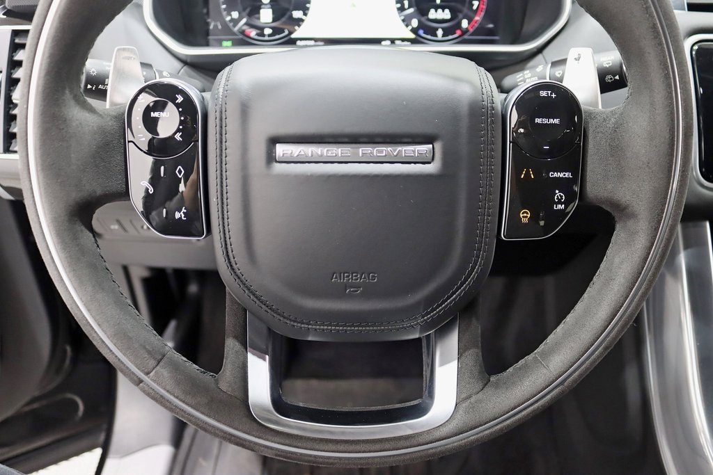 Used 2022 Land Rover Range Rover Sport HST image 14