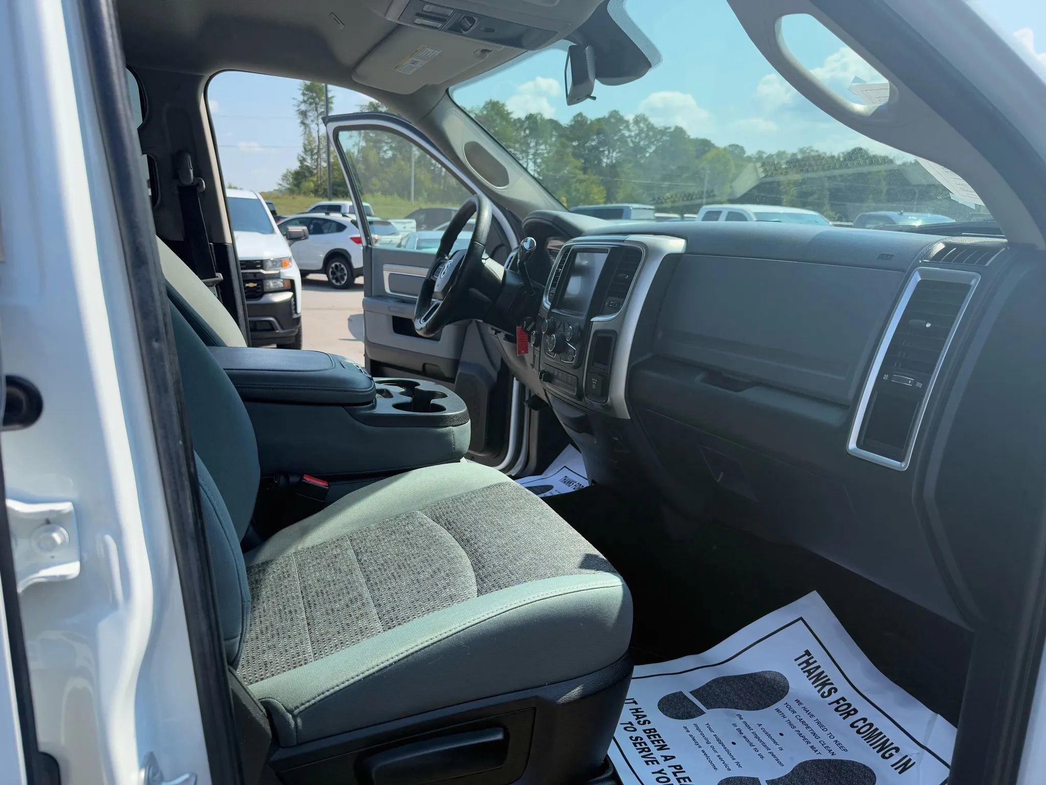 Used 2017 RAM 2500 SLT image 17