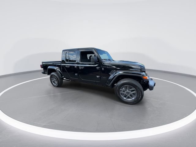 New 2025 Jeep Gladiator Sport AWD/4WD image 2
