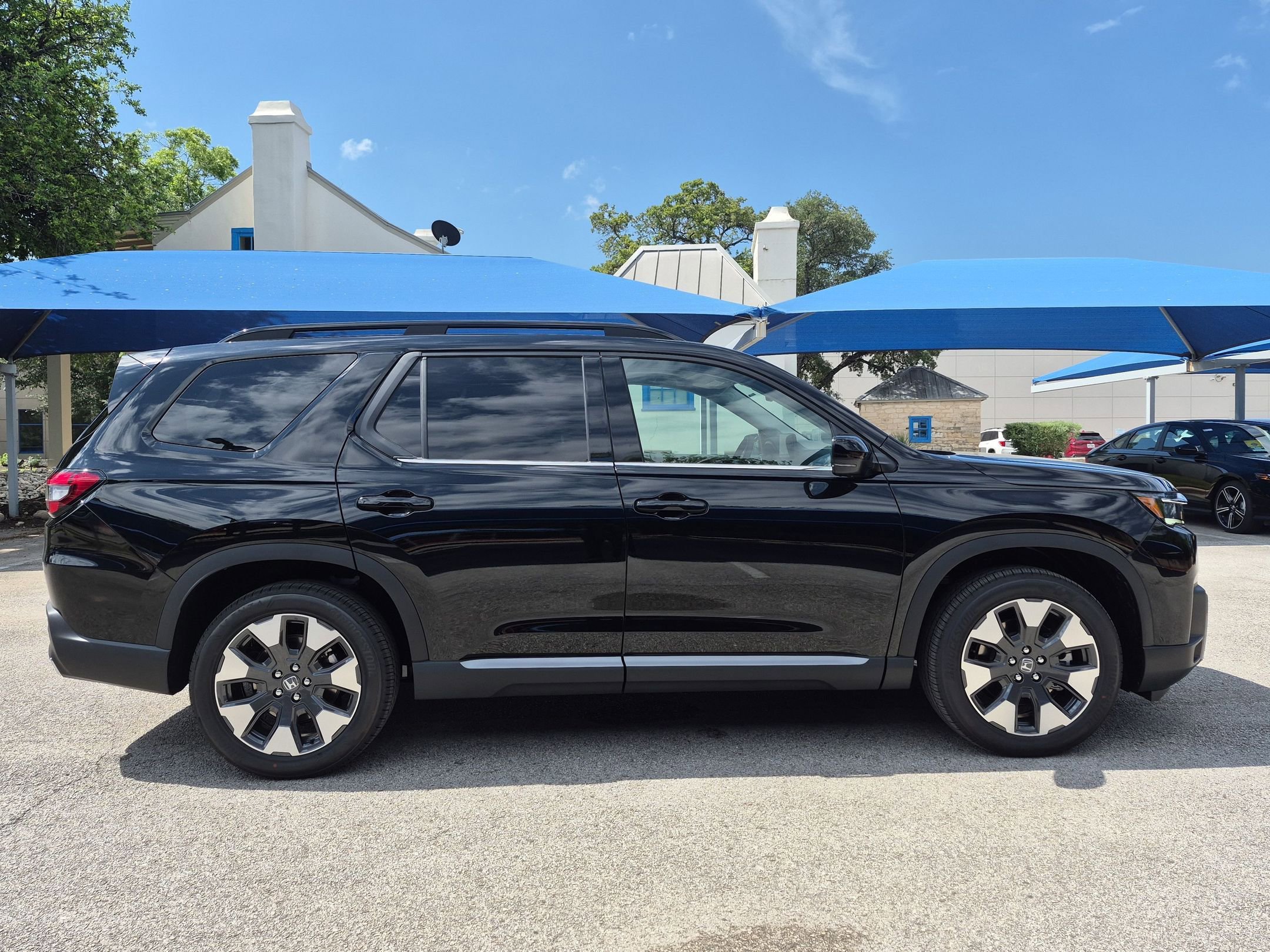 New 2026 Honda Pilot Elite image 6
