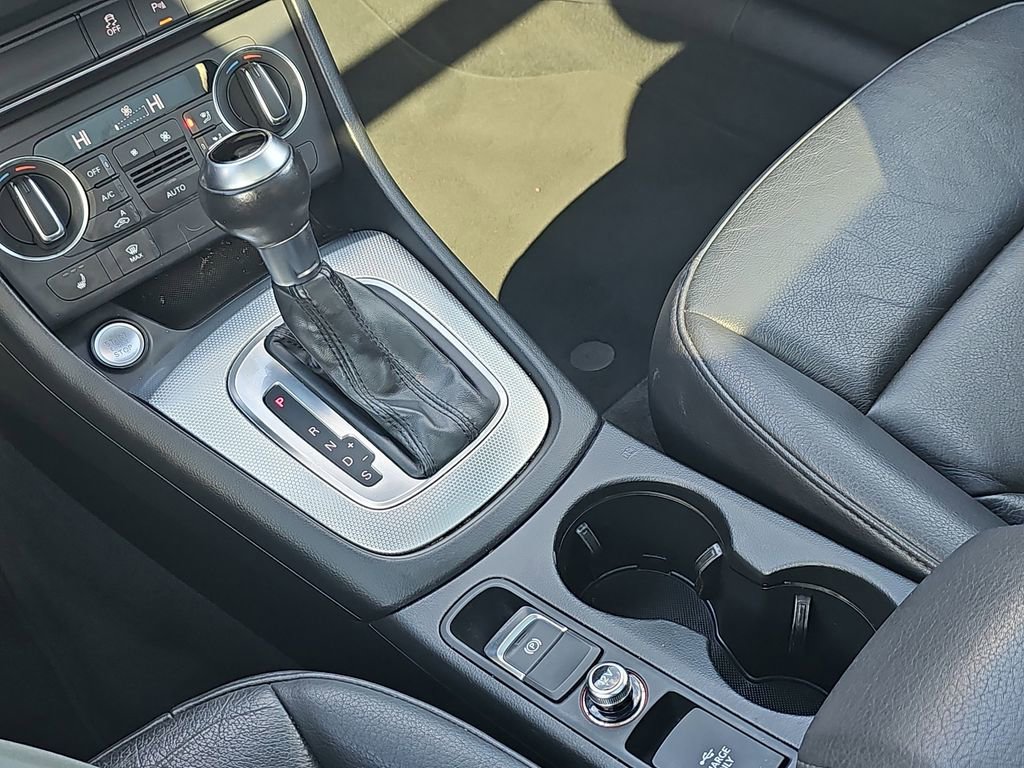 Used 2017 Audi Q3 2.0T Prestige w/ Prestige Package AWD/4WD image 28