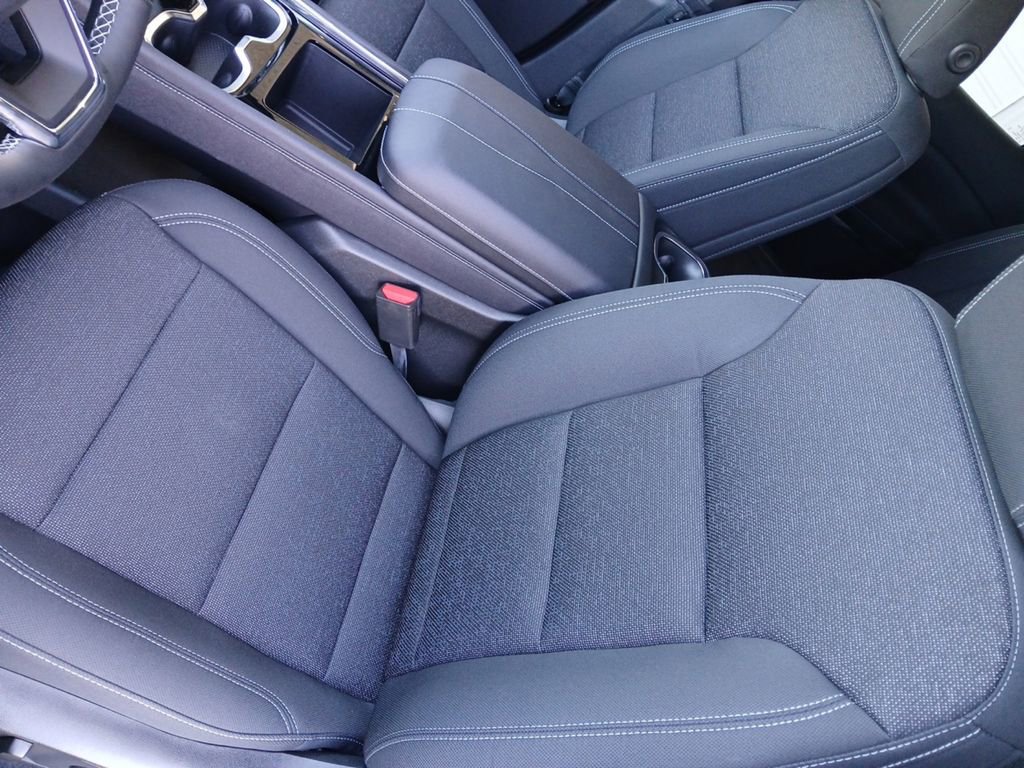 New 2026 Chevrolet Traverse LT w/ Driver Confidence Package FWD image 24