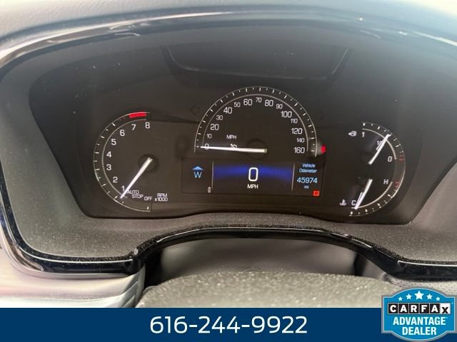 Used 2018 Cadillac XT5 Luxury w/ Driver Awareness Package AWD/4WD image 4
