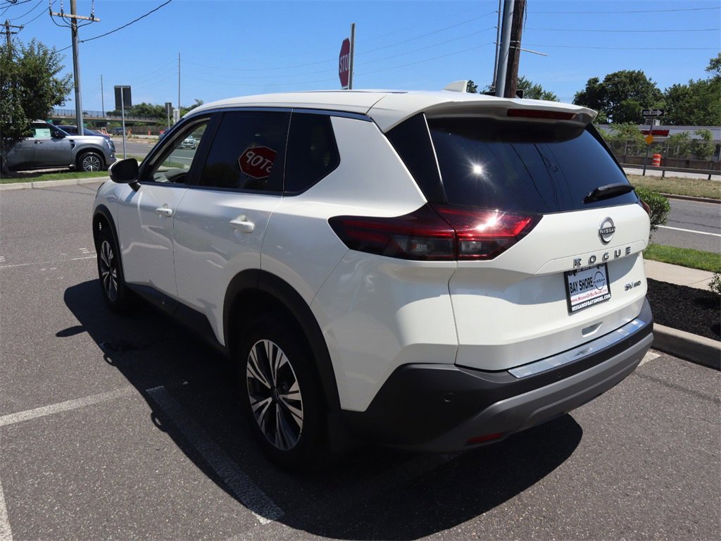 Certified 2023 Nissan Rogue SV image 8