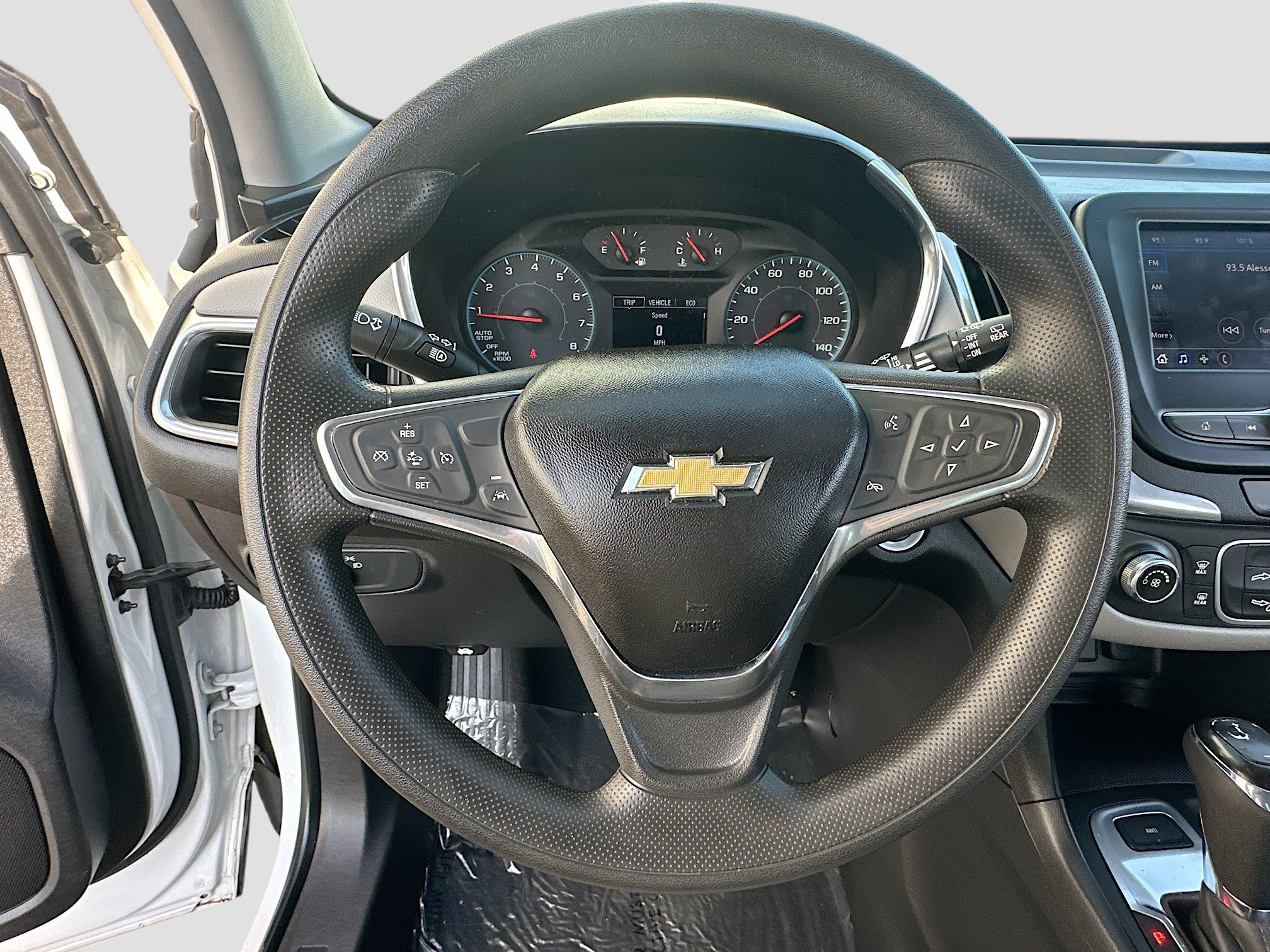 Used 2020 Chevrolet Equinox LS image 11