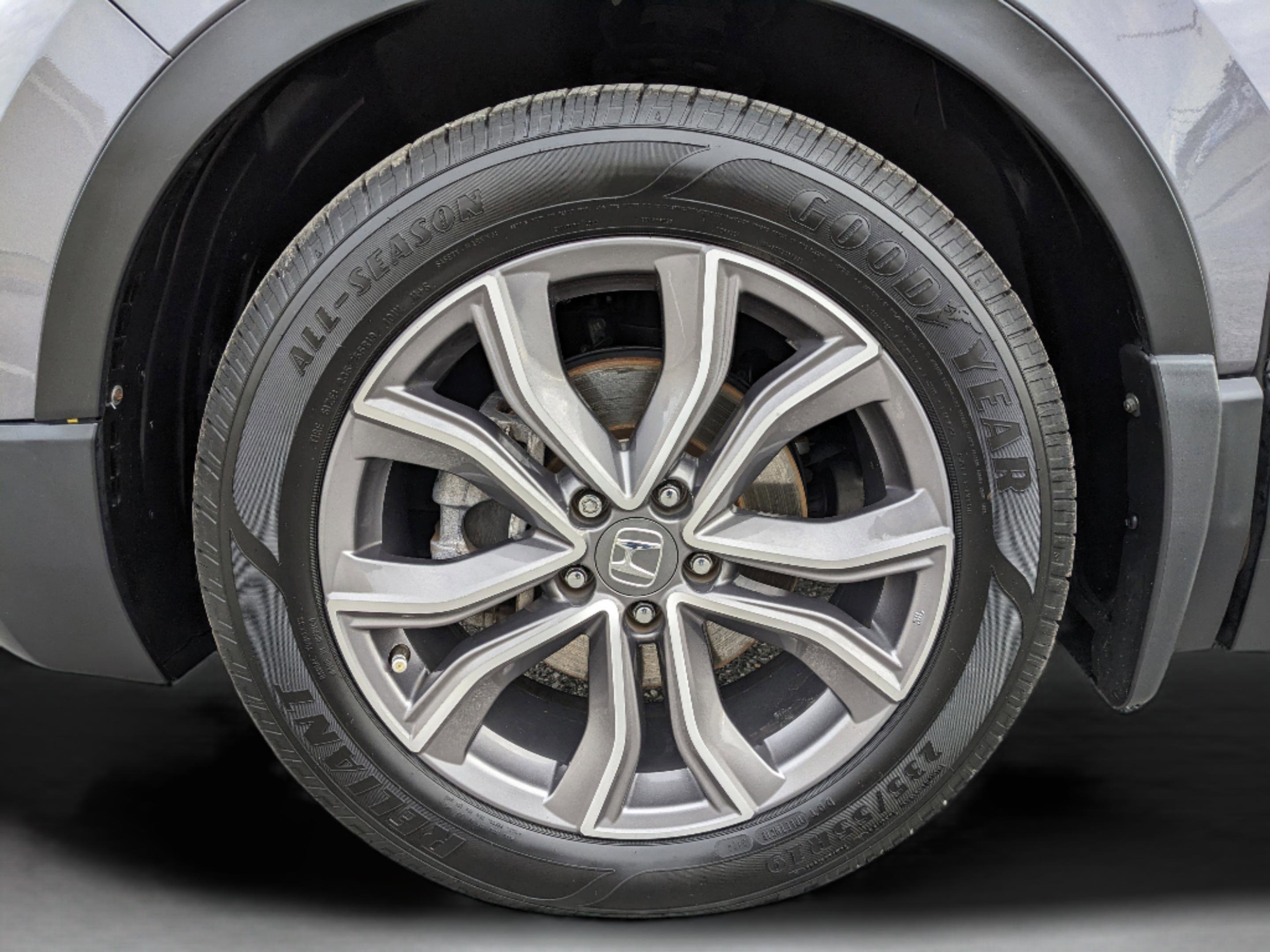 Used 2020 Honda CR-V Touring image 11