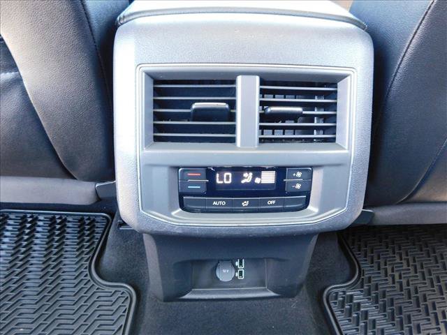 Used 2019 Volkswagen Atlas SE w/ Panoramic Sunroof Package FWD image 25